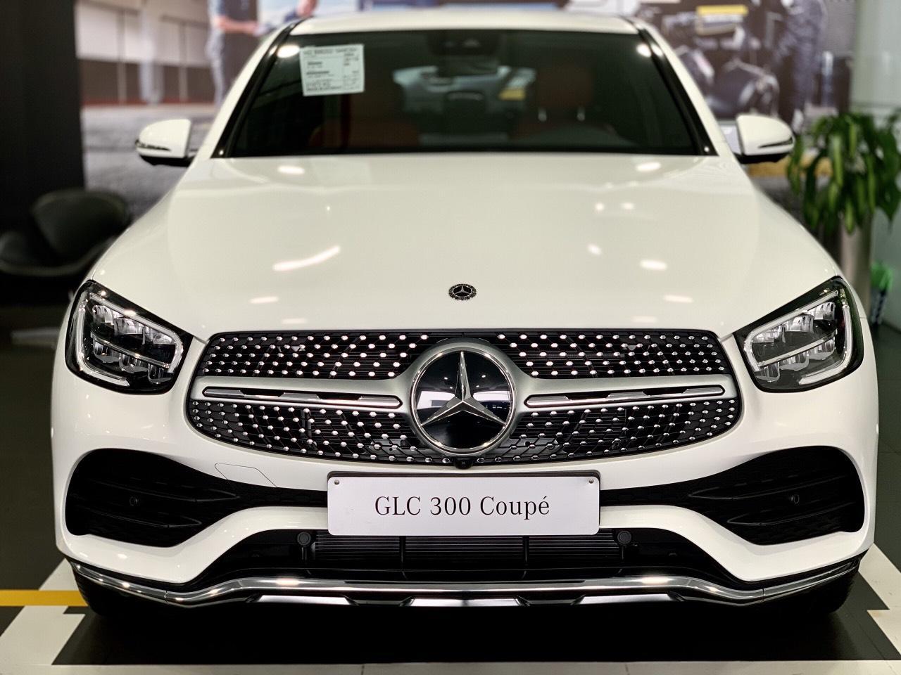 GLC300 Coupe 1 GLC 300 Coupe 2025